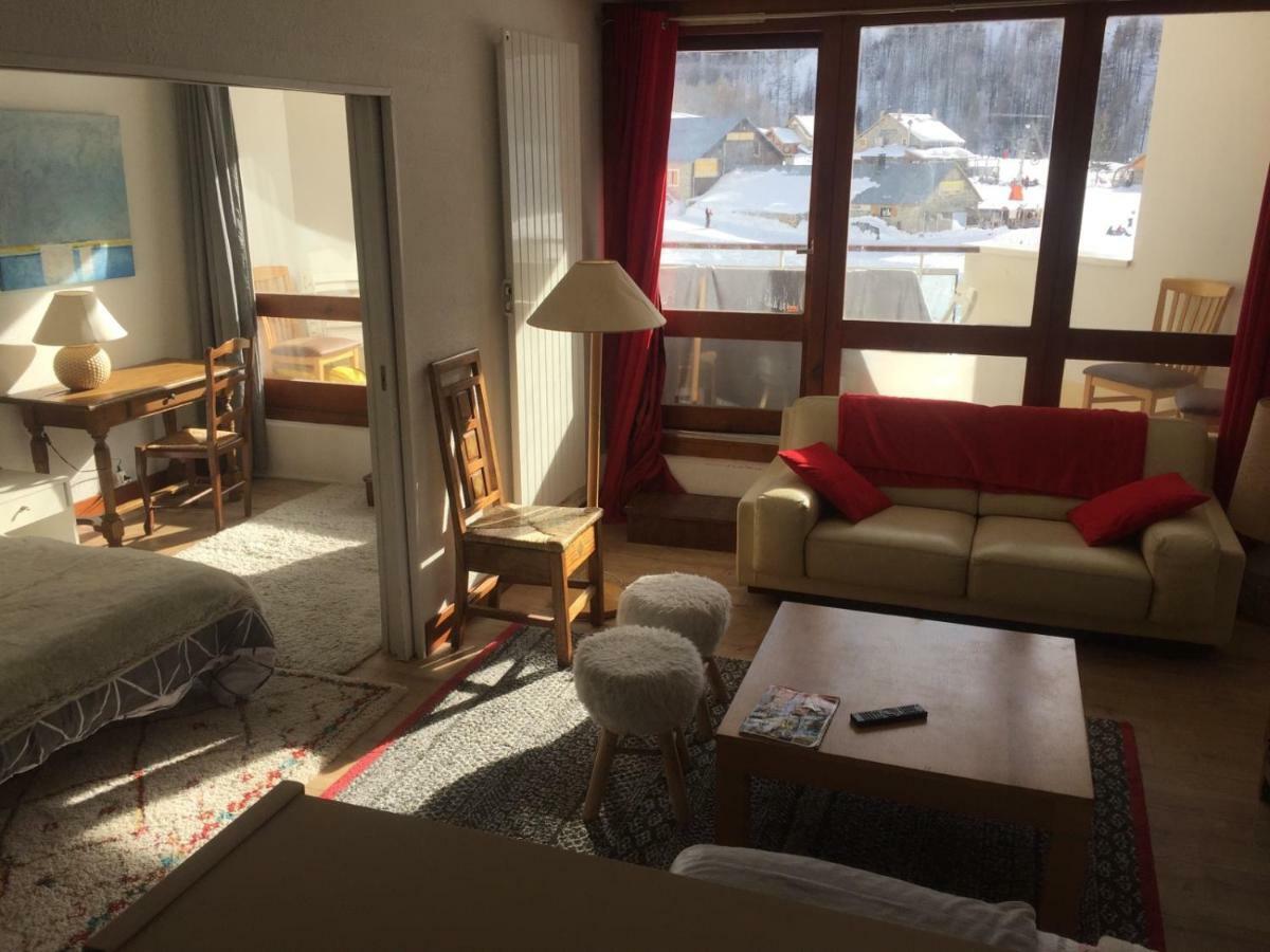 Ferienwohnung Chaleureux 3 Pieces 50M² Plein Sud Avec Grande Terrasse Au Pied Des Pistes A Isola 2000 Exterior foto